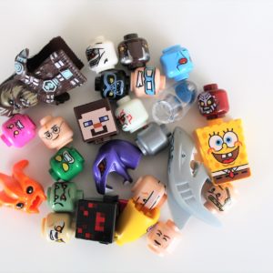 5 Mystery ‘Special’ LEGO Heads (No Basic Yellow)