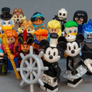 2 Mystery LEGO Disney Minifigs