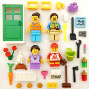 LEGO Family Minifig Bundle (Brown Hair)