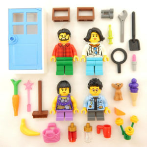 LEGO Family Minifig Bundle – Black Hair