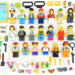 LEGO Big Minifig Bundle – with accessories (7.24 OTO)