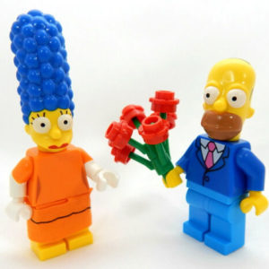 LEGO Homer and Marge Simpson Minifigs