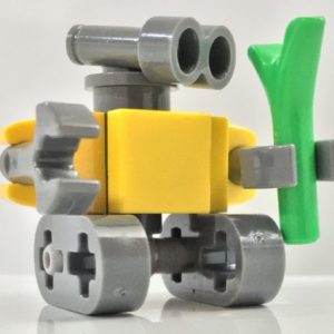 Custom LEGO Trash Compactor Robot Mini-Build