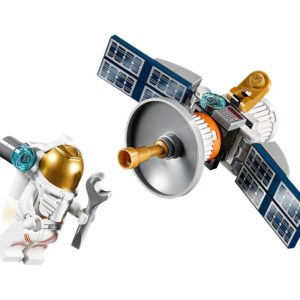 LEGO Space Astrouanut Minifig – with Satellite