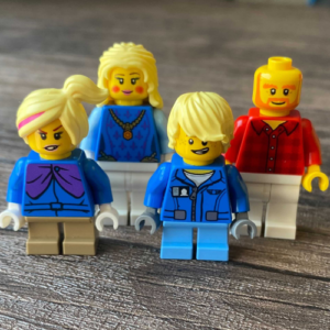 LEGO Family Minifig Bundle – Mom, Dad, Daughter and Son