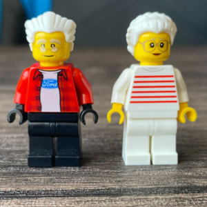 LEGO Grandparents Bundle – Grandma and Grandpa