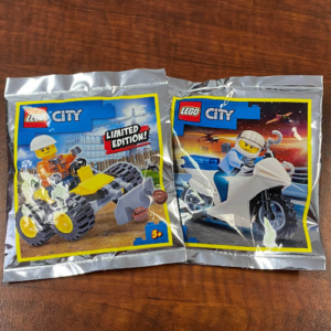 2 LEGO City Polybags – Police and Construction Worker