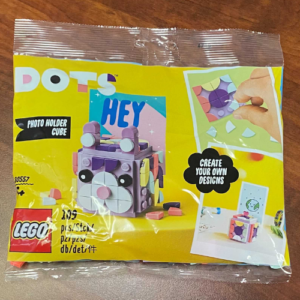 LEGO Dots Mini Bunny Cube Photo Holder Polybag