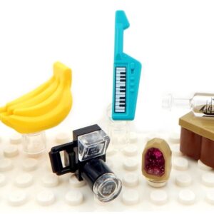 1 Mystery LEGO item