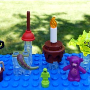 1 Mystery LEGO Item